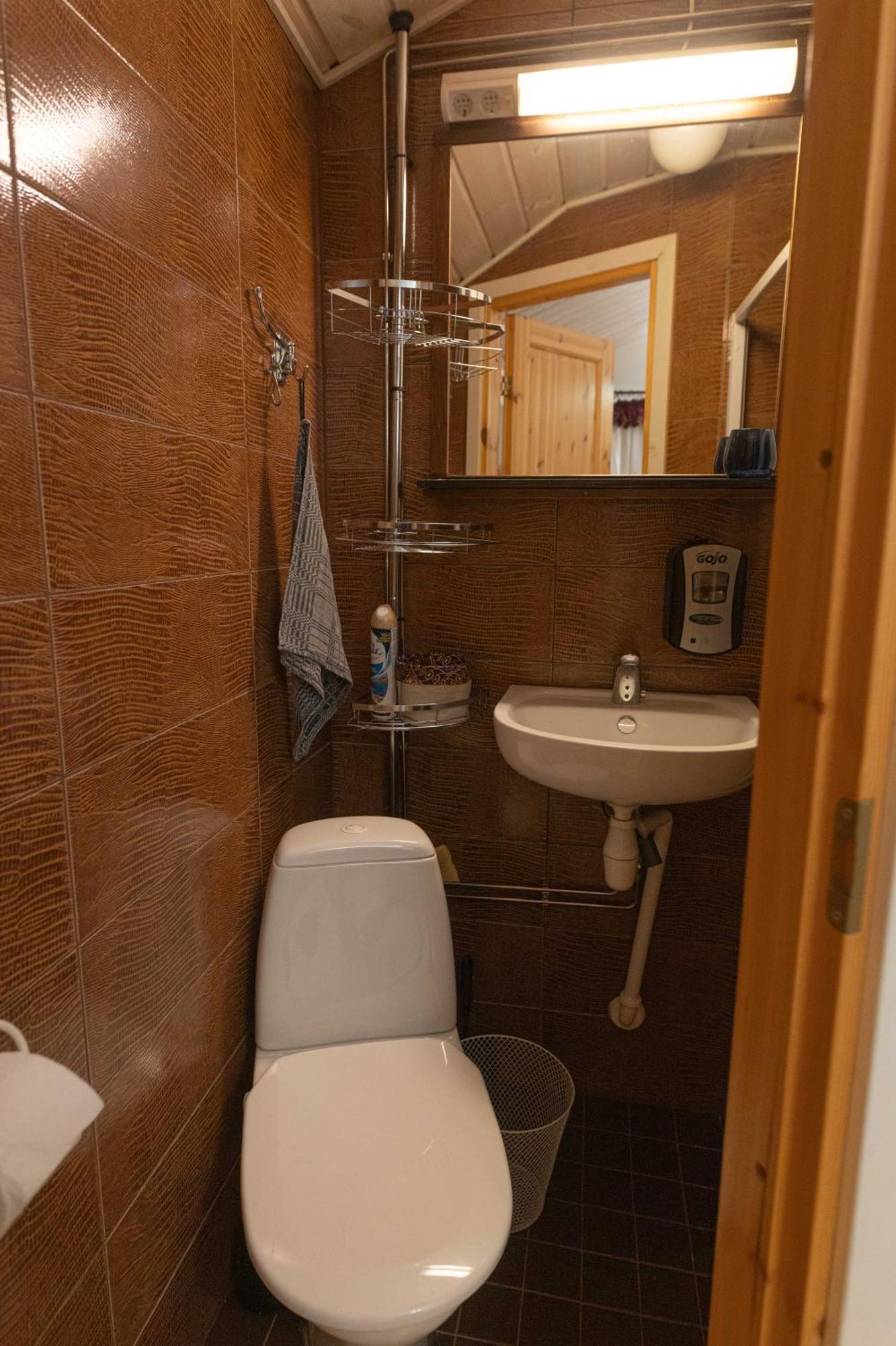 Aaria Bed And Breakfast Rovaniemi Bagian luar foto